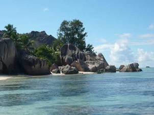 La Digue - Anse Source Argent_011-smal.jpg