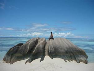 La Digue - Anse Source Argent_019-smal.jpg